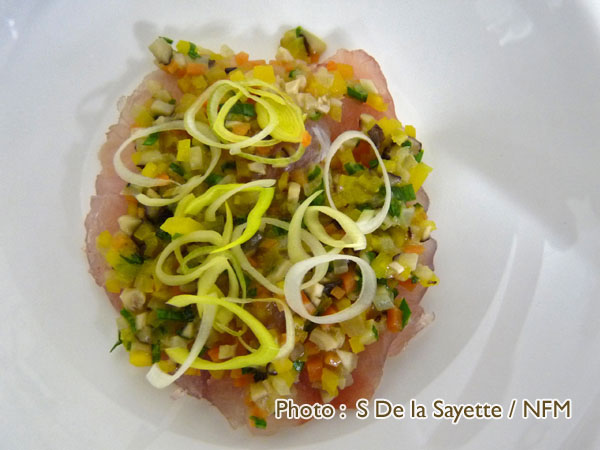 Recette Dorade grise carpaccio bouillon champignon